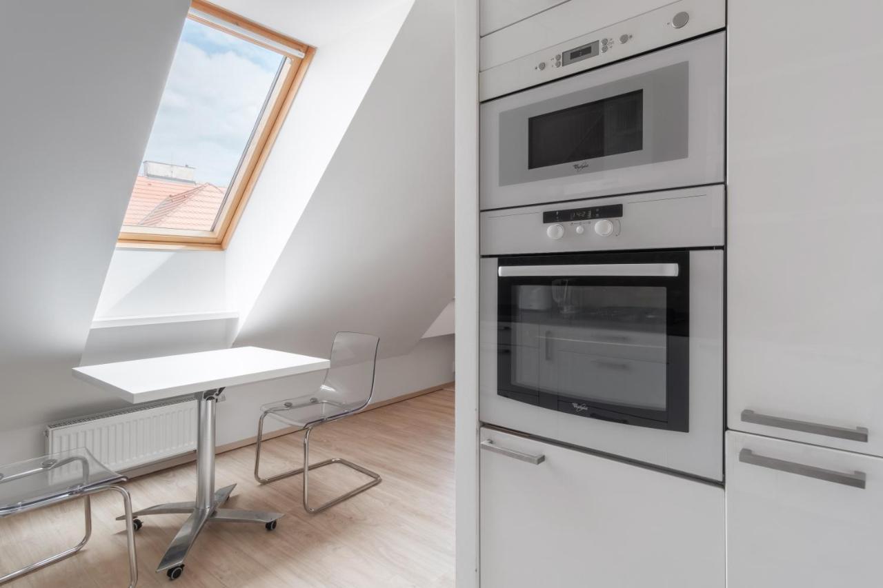 Apartmán Attic Maisonette In Stresovice By Days